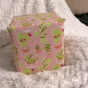 NWOT twin flannel sheet set cute pink cactus